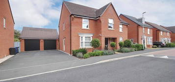 4 bed detached house for sale