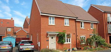 3 bedroom semi-detached house for sale