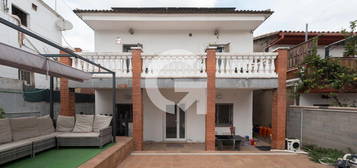 Casa o chalet en venta en Sant Vicenç Dels Horts