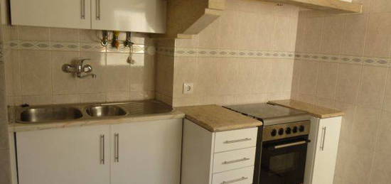 Apartamento T3 Amplo Remodelado com Suite - Areeiro