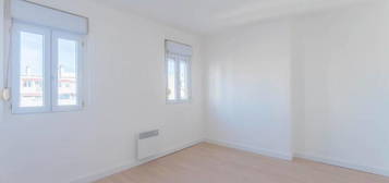 Appartement  à louer, 2 pièces, 1 chambre, 43 m²