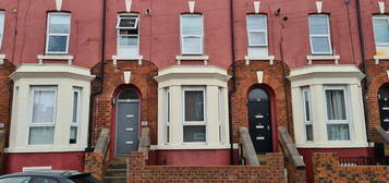 2 bedroom ground floor flat