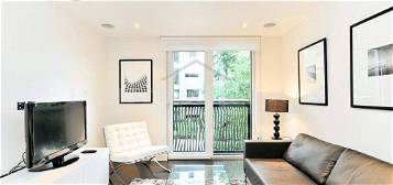 Flat to rent in Bramah House, Grosvenor Waterside, Chelsea SW1W
