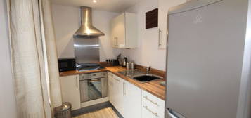 2 bed flat to rent