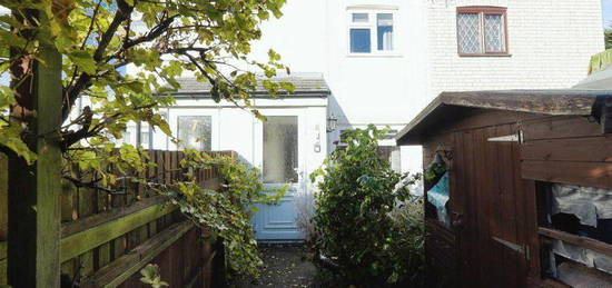 2 bedroom end of terrace house for sale