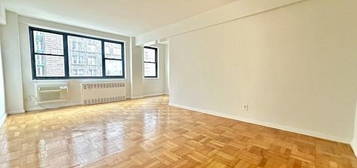 250 E 39th St Apt 9H, Manhattan, NY 10016