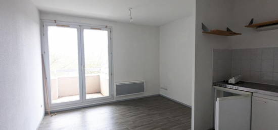 Location appartement 1 pièce 19 m²