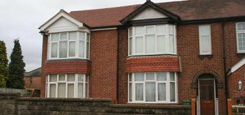 4 bedroom terraced house