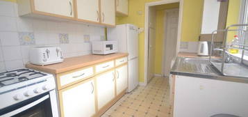 4 bedroom terraced house