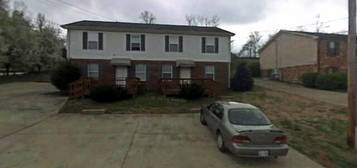 700 Peachers Dr Apt A, Clarksville, TN 37042