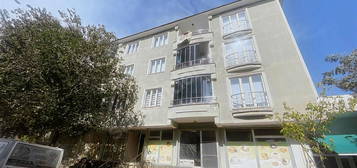 CADDE GAYRİMENKUL'DEN MERKEZDE SATILIK 3+1 DAİRE