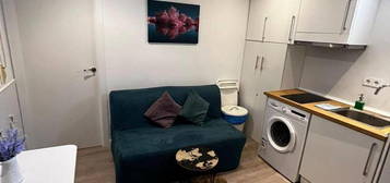 Apartamento de alquiler en Calle del Ave María, Embajadores - Lavapiés