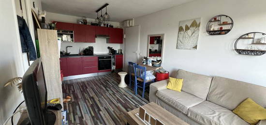 Location appartement 1 pièce 28 m²