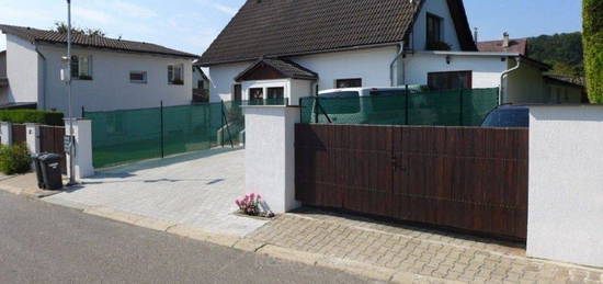 Rodinný dům, 280 m² + 684 m² pozemek, Lázeňská, Nový Bor