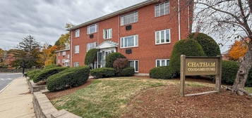 194 Lexington St Apt 9, Watertown, MA 02472