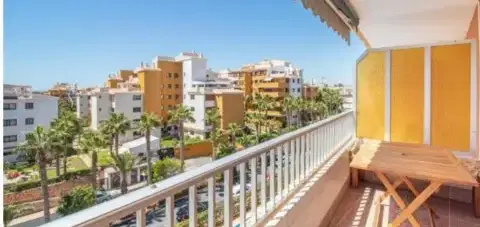 Apartamento en calle Bajamar, 2