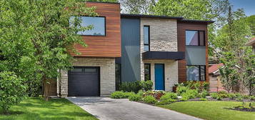 4 Old Oak Rd #W08, Toronto, ON M9A 2V8