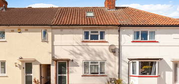 4 bed terraced house for sale