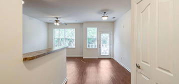 523 Ridgeway Ave #304, Charlotte, NC 28204