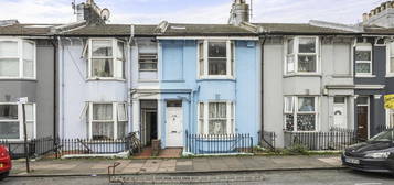 Terraced house to rent in Upper Lewes Road, Brighton BN2