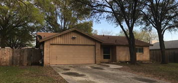 12414 LA Bodega St, San Antonio, TX 78233