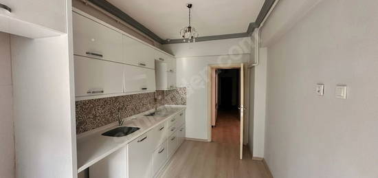 TOKAT MERKEZ ANA YOL ÜZERİ 3+1 FULL YAPILI DAİRE