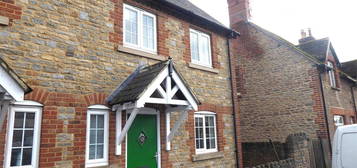 End terrace house to rent in Moor Lane, Wincanton BA9