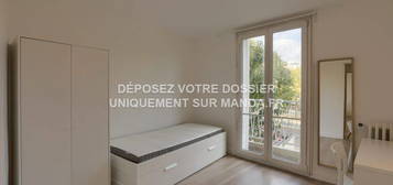 Location appartement 5 pièces 10 m²