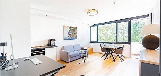 FIRSTPLACE - saniert & möbliert: tolles Apartment mit sonnigem Westbalkon in Ottobrunn