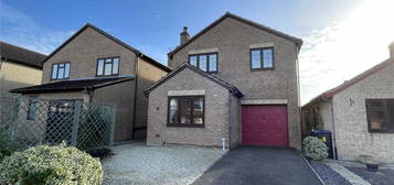 4 bedroom detached house