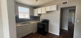 835 W 30th St Apt 4, Jacksonville, FL 32209