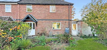 3 bed semi-detached house for sale