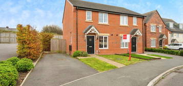 3 bedroom semi-detached house for sale