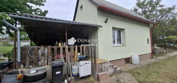 Eladó ház, Sülysáp