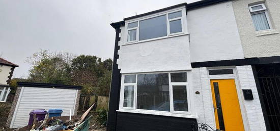 3 bedroom semi-detached house