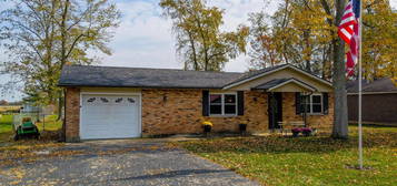 4535 Comanchee Trl, Jamestown, OH 45335