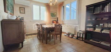 Maison  à vendre, 5 pièces, 3 chambres, 100 m²