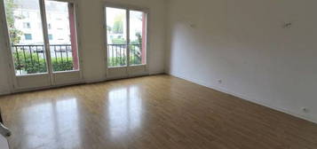 Location maison 4 pièces 77 m²