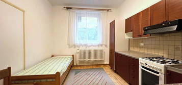 Byt 1+kk, 26 m², U třetí baterie, Praha