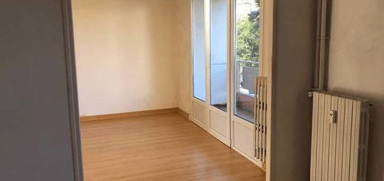 Location appartement 4 pièces 71 m²