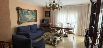 Piso en venta en calle Arquitecto Medarde, 9