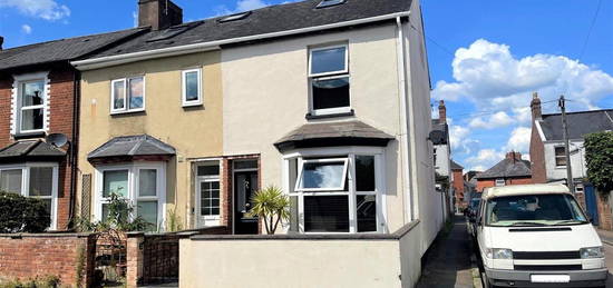 3 bed end terrace house for sale