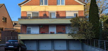 3-Zimmer-Wohnung in Lev.-Lützenkirchen mit Garage/Balkon/EBK