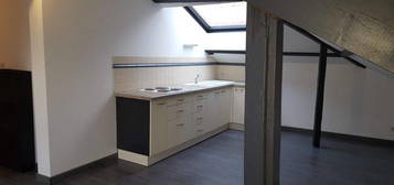 Loue appartement f2 sous comble