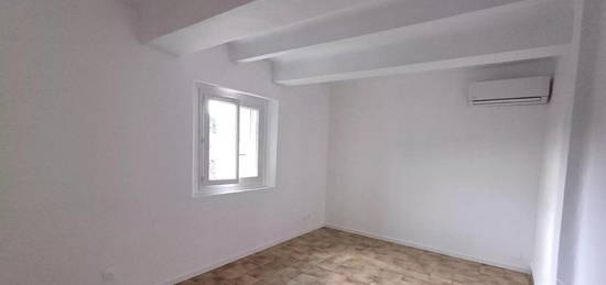 Appartement  à louer, 3 pièces, 2 chambres, 52 m²