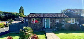 3 bed bungalow for sale