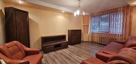 Apartament cu 3 camere, decomandat, zona Mihai Eminescu, 65 mp,