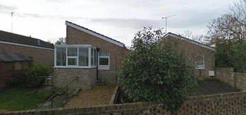 Bungalow to rent in Yew Tree Close, Yeovil BA20