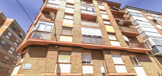 Piso en venta en Barrio de San José