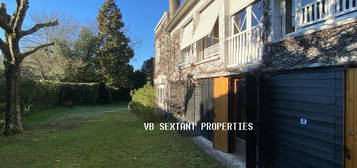 Vente maison 9 pièces 250 m²